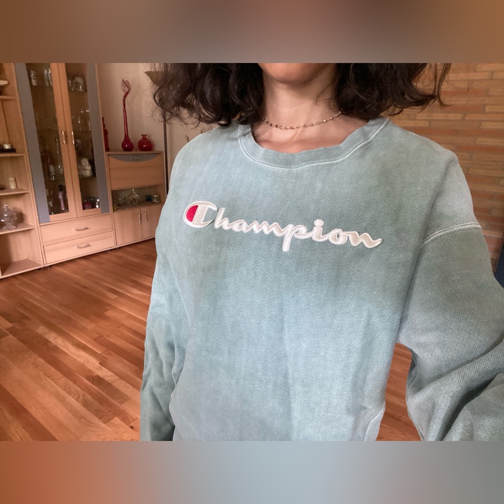 Champion Sweatshirt